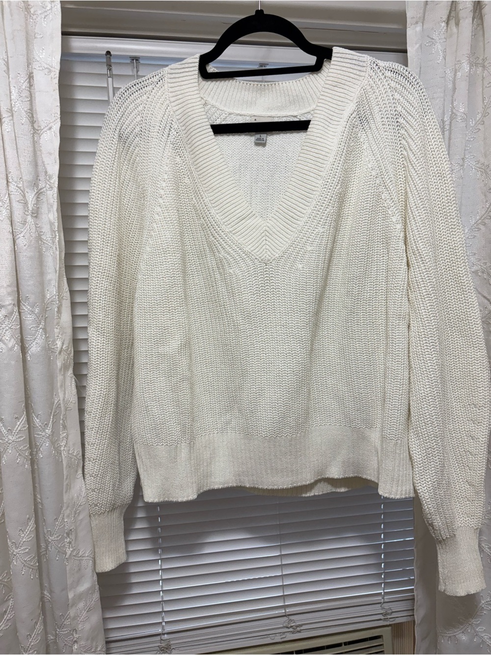 a new day Cream V-Neck Knit Sweater